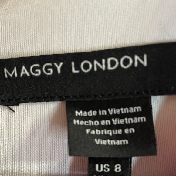 Maggy London Women’s Printed Matte Jersey Stretch Dress Sz 8 - Picture 4 of 5